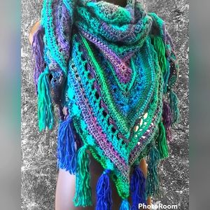 XL HandCrafted Fringed Triangle Scarf